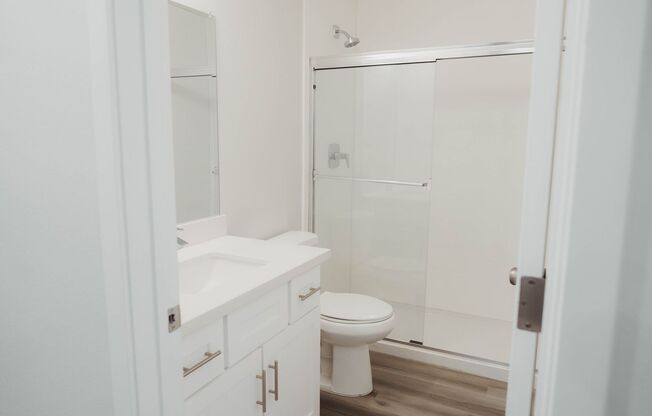 3 beds, 2 baths, 950 sqft, $1,750, Unit 19
