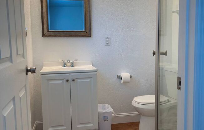 1 bed, 2 baths, 600 sqft, $1,495, Unit B1