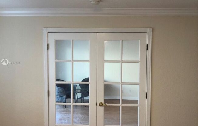 Three Bedroom unit in Victoria Park - Pinecrest Village