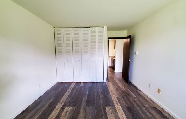 1 bed, 1 bath, 700 sqft, $1,169, Unit 2117-6
