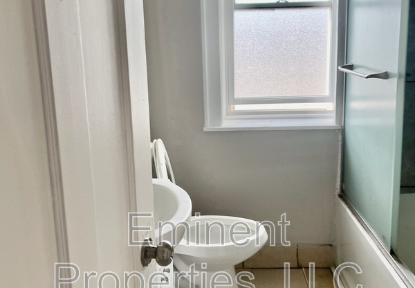 8226 South Marshfield Avenue - 4