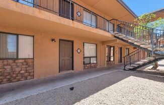 2-bedroom, 2-bathroom in Prime location!