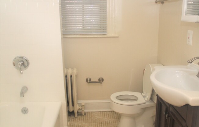 1 bed, 1 bath, 37 sqft, $1,350, Unit #2