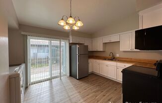 4140 N FREMONT AVE
