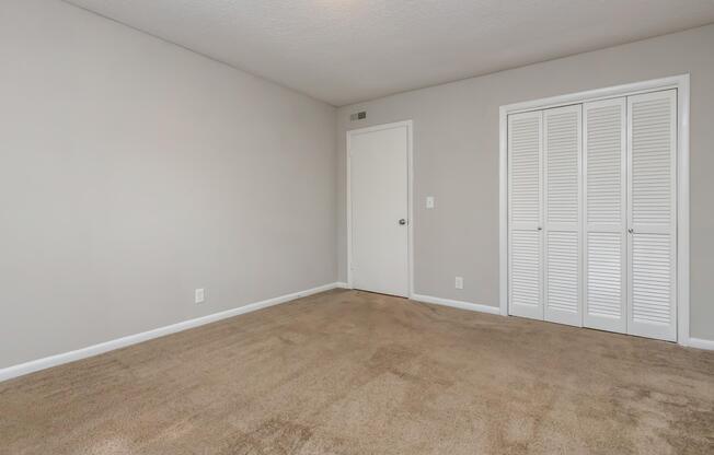 2 beds, 1 bath, 950 sqft, $1,250