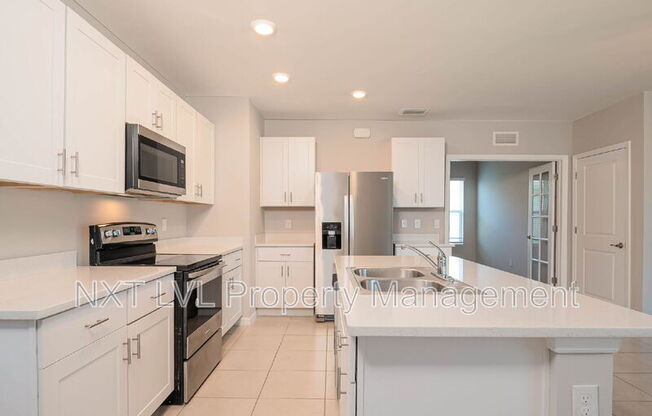 18517 CRONIN SAND LN