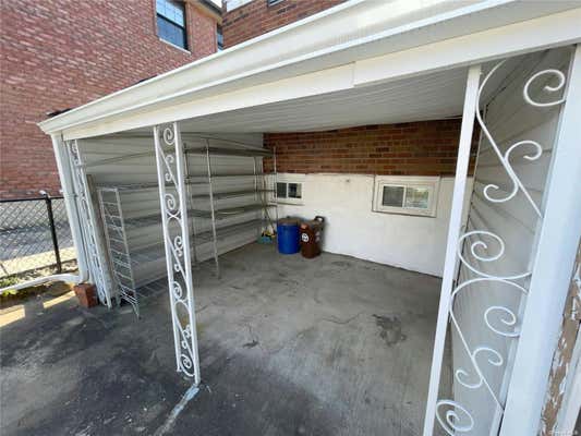 2 beds, 2 baths, $3,750