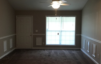 3 beds, 2 baths, $1,650