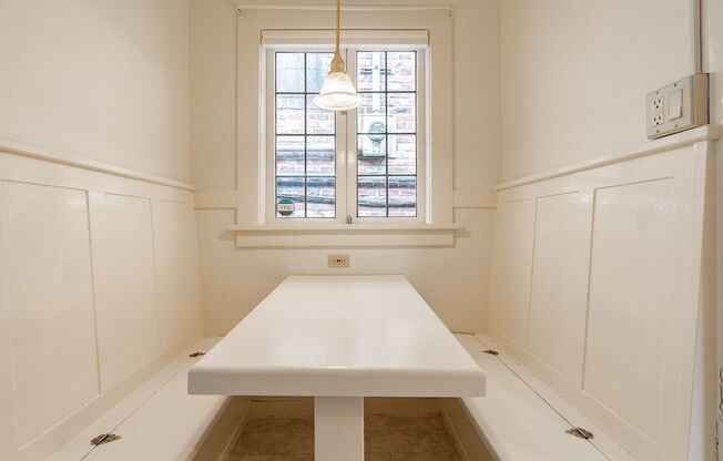 Studio, 1 bath, 370 sqft, $1,395, Unit 01 - 20