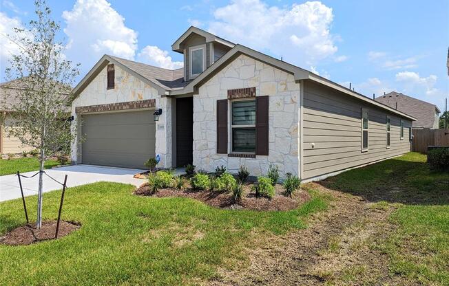 4351 TULIP OAK DR