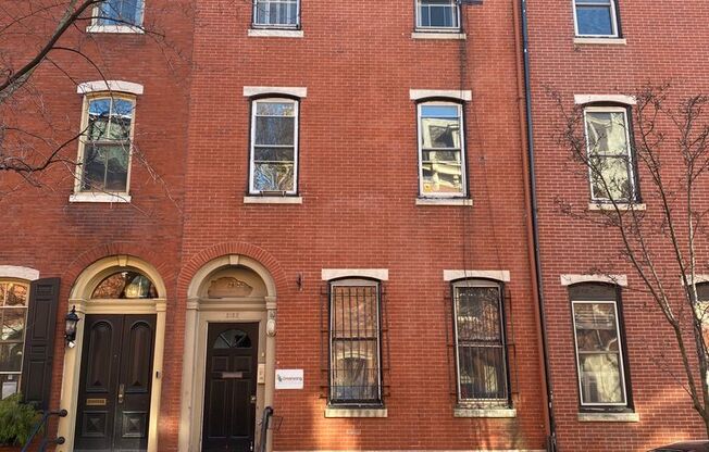 2122 Pine