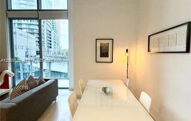 1 bed, 1.5 baths, $3,100, Unit # 206