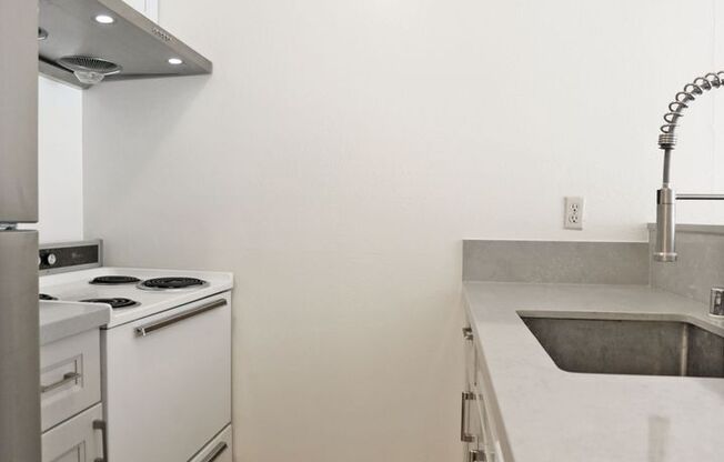 Studio, 1 bath, $1,695