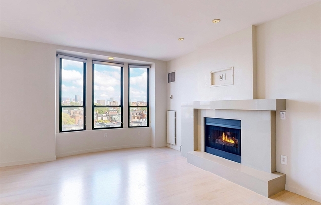755 Boylston St 702