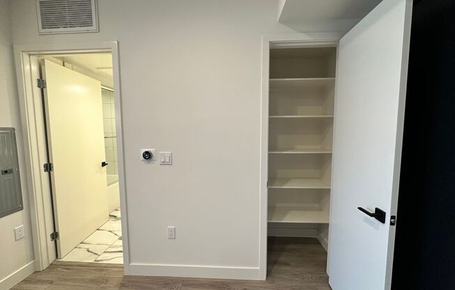 1 bed, 1 bath, 650 sqft, $3,250, Unit 501