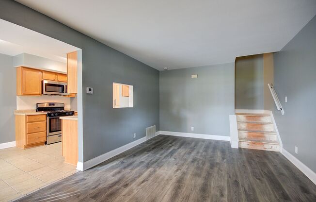 Totally redone 2 bd 1.5 ba townhome Crest Hill
