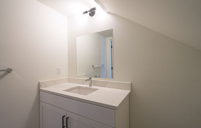 2 beds, 1.5 baths, 1,116 sqft, $2,695, Unit 103