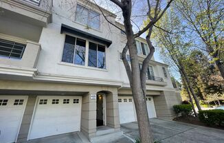 Beautiful 2-Bedroom Condo Near Silicon Valley!