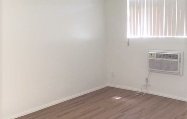 1 bed, 1 bath, 598 sqft, $1,700, Unit 0001