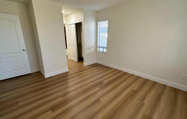 2 beds, 2 baths, 1,002 sqft, $1,500, Unit UNIT 1008
