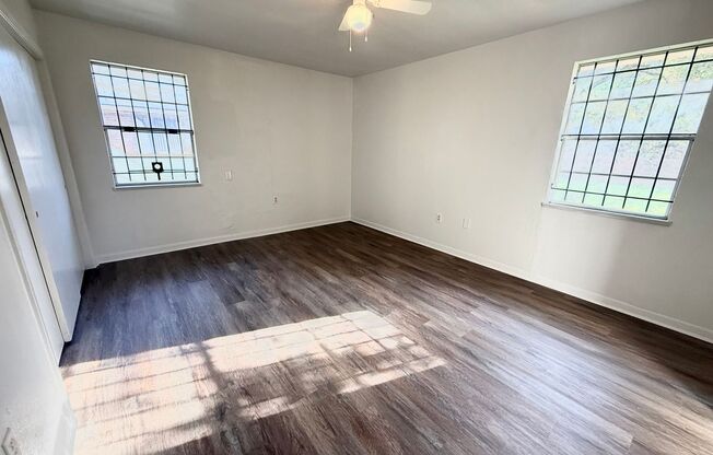 Charming 3 Bedroom 2 Bath House located in South Baton Rouge!!!