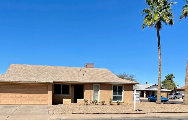 Beautiful Home in Mesa with NO HOA