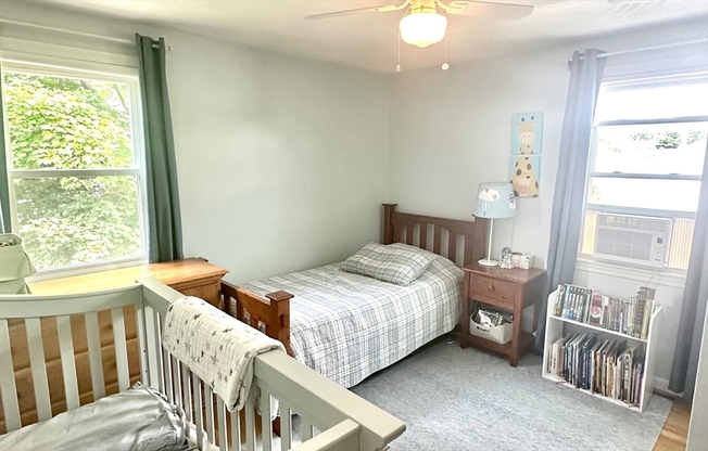 28 EVERGREEN AVE