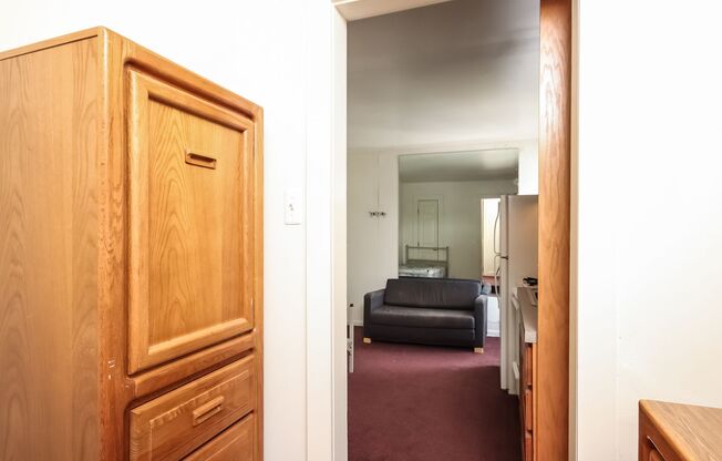 Studio, 1 bath, 225 sqft, $1,349, Unit 514-5