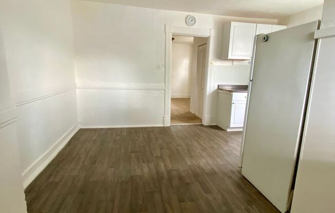 1 bed, 1 bath, 700 sqft, $725