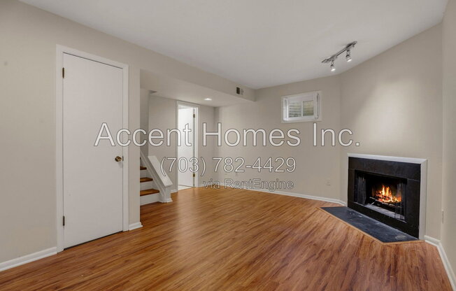 2 beds, 2.5 baths, 1,452 sqft, $3,400