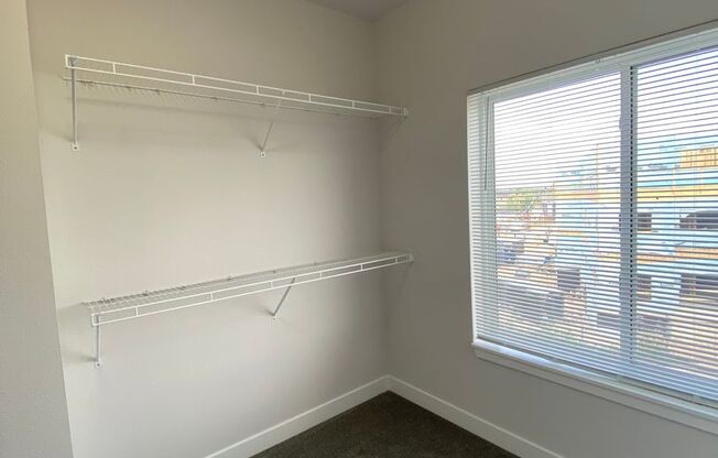 3 beds, 3.5 baths, 2,358 sqft, $3,200, Unit 4888-334