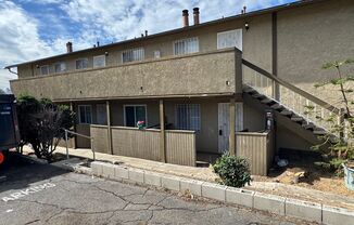 Grand Ave Appartments