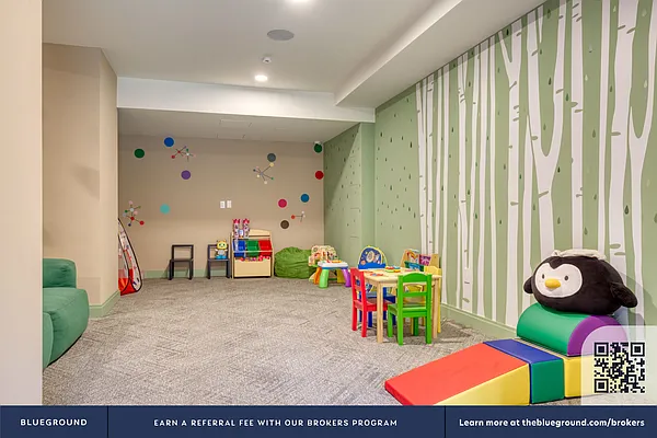 Studio, 1 bath, $6,750, Unit 24B