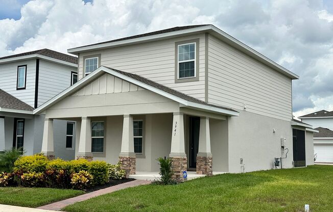 Beautiful Home For Rent in Apopka!