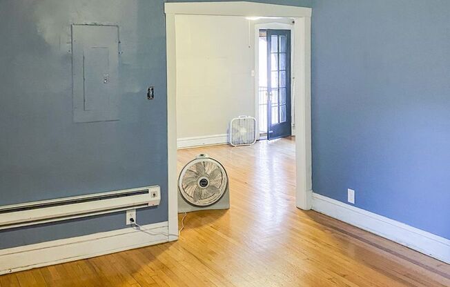 Studio, 1 bath, 371 sqft, $2,100, Unit 2884-2