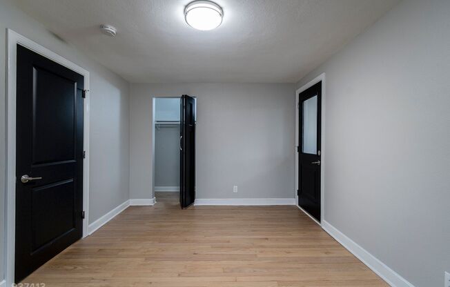 1 bed, 1 bath, 850 sqft, $1,495, Unit #5