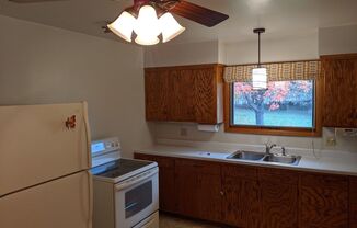 850/852 Truax Boulevard