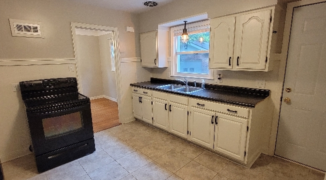 1118 BRANLEIGH DR