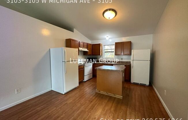 3103 3105 W MICHIGAN