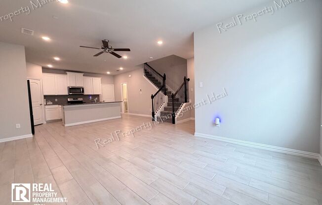 2871 BANEBERRY LN