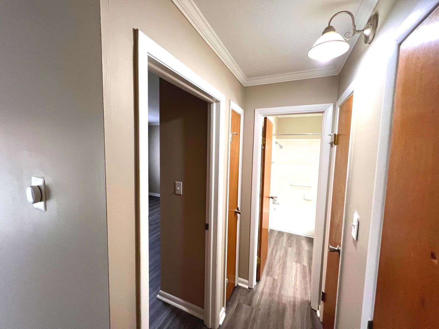 1 bed, 1 bath, 750 sqft, $879, Unit 1300F