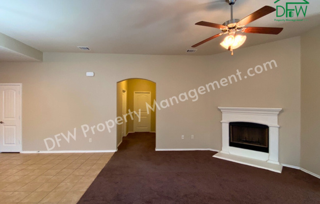 Stunning 4 Bedroom 2 Bathroom 2-Car Garage Home for Lease in Lancaster
