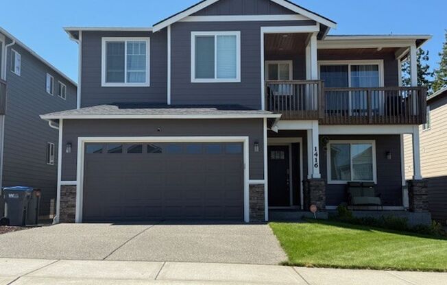 Baker Heights 2 Story Home - Bremerton