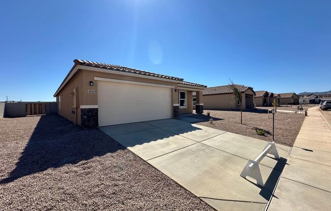 Beautiful New 2024 Construction 3 Bedroom Home in Cheyenne Meadows!