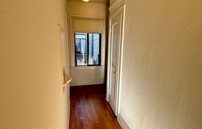 2395 Francisco Street (970r)