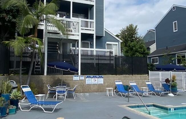 1 bed, 1 bath, 660 sqft, $2,120, Unit 61-103