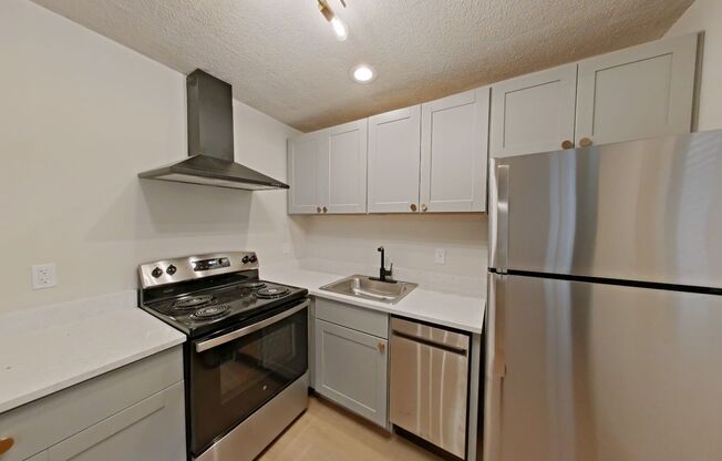 1 bed, 1 bath, 469 sqft, $1,312, Unit 32A