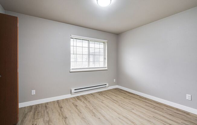 2 beds, 2 baths, 1,050 sqft, $1,599, Unit FV9A