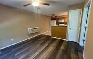 1 bed, 1 bath, 676 sqft, $975