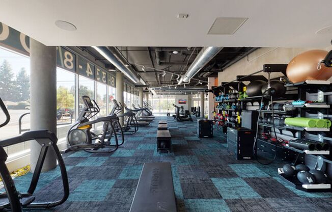 1 bed, 1 bath, 601 sqft, $2,595, Unit 409